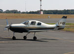 LX-IOI photo, click to enlarge
