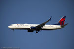 N890DN @ KJFK - Boeing 737-932/ER - Delta Air Lines  C/N 62775, N890DN - by Dariusz Jezewski www.FotoDj.com
