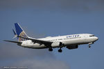 N33286 @ KEWR - Boeing 737-824 - United Airlines  C/N 31600, N33286 - by Dariusz Jezewski www.FotoDj.com