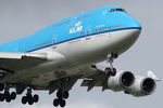 PH-BFA @ EHAM - at spl - by Ronald