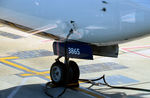 N865DN @ KRIC - Nose gear Richmond - by Ronald Barker
