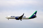 TF-ICP @ EKCH - TF-ICP landing rw 22L - by Erik Oxtorp