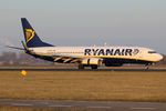 EI-DHX @ EHAM - at spl - by Ronald