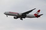 OE-LPA @ KORD - Boeing 777-2Z9/ER - by Mark Pasqualino