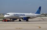 N476UA @ KORD - Airbus A320-232 - by Mark Pasqualino