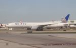 N2243U @ KORD - Boeing 777-322/ER - by Mark Pasqualino