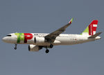 CS-TVH @ LEBL - LAnfing rwy 24R - by Shunn311