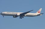 JA742J @ KORD - JAL 773 zx RJAA-ORD - by Florida Metal