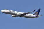 N33286 @ KORD - B738 United Airlines BOEING 737-824 N33286 UAL2054 ORD-ORF - by Mark Kalfas