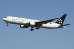 C-FMWY @ EGLL - at lhr - by Ronald