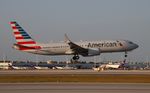 N324RA @ KMIA - AAL 737-8 zx JFK-MIA - by Florida Metal