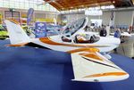 UNKNOWN @ EDNY - Tomark Aero Viper SD-4 TOW at the AERO 2024, Friedrichshafen - by Ingo Warnecke