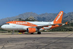 OE-LQQ photo, click to enlarge