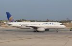 N433UA @ KORD - Airbus A320-232 - by Mark Pasqualino