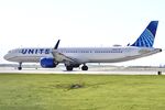 N14503 @ KORD - A321 United Airlines AIRBUS A321-271NX N14503 departing 22L KORD - by Mark Kalfas
