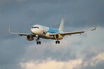 EC-MLE @ LFRB - Short approach rwy 25L, Brest-Bretagne airport (LFRB-BES) - by Yankee Quebec