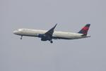 N104DN @ KDTW - DAL A321 zx phx-dtw - by FloridaMetal