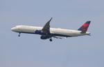 N112DN @ KDTW - DAL A321 zx  san-dtw - by FloridaMetal