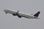 N120DN @ KDTW - DAL A321 zx dtw-den - by FloridaMetal