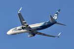 N589AS @ KORD - B738 Alaska Boeing 737-890, N589AS ASA1447 ORD-SAN - by Mark Kalfas
