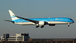 PH-BKK photo, click to enlarge