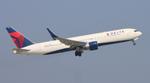 N199DN @ KDTW - DAL 763 zx dtw-hnl - by FloridaMetal