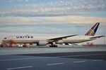 N2748U @ KSFO - SFO 2026 - by Clayton Eddy