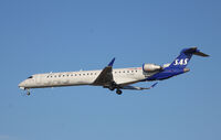 EI-HSB @ EKCH - EI-HSB landing rw 22L - by Erik Oxtorp