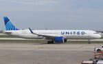 N14521 @ KORD - Airbus A321-271NX - by Mark Pasqualino