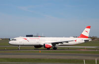 OE-LBA @ EKCH - OE-LBA landed rw 04L - by Erik Oxtorp