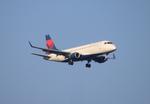 N214JQ @ KDTW - RPA/DAL E175 zx pit-dtw - by FloridaMetal