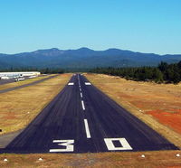  - Approch to Calm wind runway - by Pacific Aviation Northwest. Inc