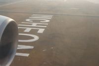  - A few seconds before touchdown - by Michel Teiten ( www.mablehome.com )