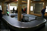  - Temporary luggages carousel at Luxembourg-Findel Airport - by Michel Teiten ( www.mablehome.com )