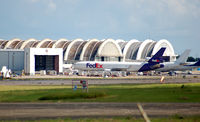  - cargo termminal bqn with Fedex md-11 - by Angel Duran BQN Spotters