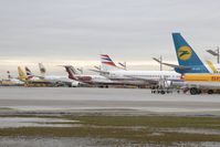  - Outer stands at Salzburg airport - by Andy Graf-VAP