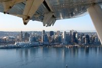  - Coal Harbour seen a moment after take-off on board a DHC-3 from Harbour Air bound to Victoria - by Michel Teiten ( www.mablehome.com )