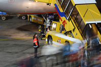  - airport staff at work ;-) - by Juergen Postl