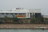  - DHL Center - by Michel Teiten ( www.mablehome.com )