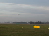  - Late afternoon at Persan-Beaumont, RWY 10 in use - by Erdinç Toklu