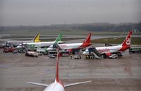  - Beautiful colours on a grey wet day at HAM - by Holger Zengler