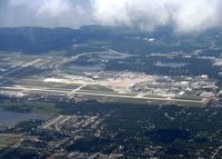  - Passing back around the airport after departing 9L. - by paulp