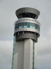  - CYQB control tower. - by olinadeau