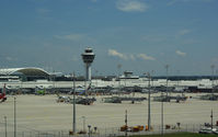  - Munich Airport - by Thomas Ranner