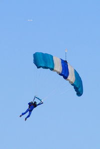  - at the Hinton Skydiving Centre - by Chris Hall