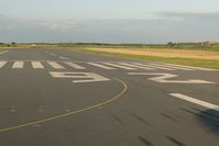  - aéroport de Lille-Lesquin runway 26 - by Jean Goubet-FRENCHSKY