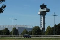  - New neighbour, new view! The ensemble of Leipzig tower and AN 124 hangar teases photographers eye.... - by Holger Zengler