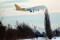  - Inbound traffic for rwy 26L.... - by Holger Zengler