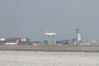  - on final rwy 11 - by Thomas Ranner