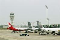  - Apron N at Terminal 1... - by Holger Zengler